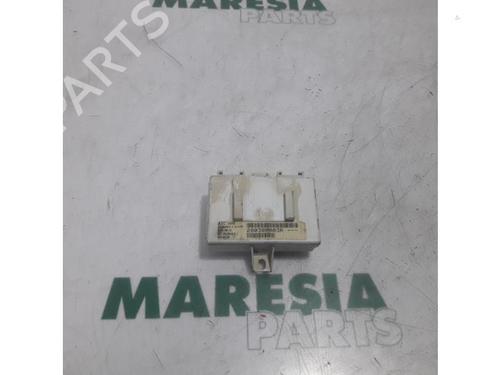 Used Electronic module RENAULT ESPACE IV (JK0/1_) 2.0 dCi (JK02, JK03) (131 hp) 31427189