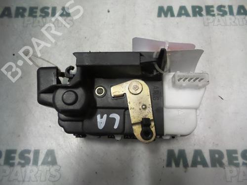 electronic-module-peugeot-607-9d-9u-2000-31416883 main image