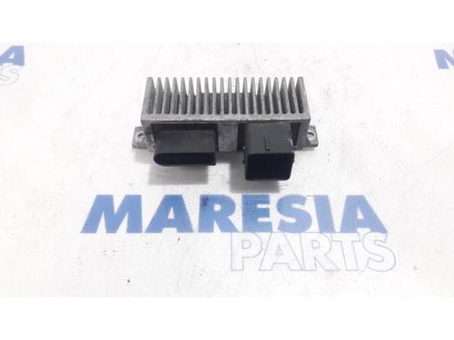 Used Electronic sensor RENAULT MASTER III Van (FV) 2.3 dCi 145 FWD (FV0E, FV0F, FV0H, FV02, FV0M, FV0S,... (146 hp) 31499017