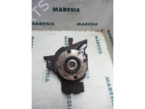 Used Right front steering knuckle FIAT PUNTO (188_) 1.2 16V 80 (188.233, .235, .253, .255, .333, .353, .639,... (80 hp) 31511425