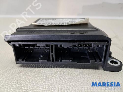 Used ECU airbags PEUGEOT 308 II (LB_, LP_, LW_, LH_, L3_) 1.6 THP 125 (125 hp) 31632150