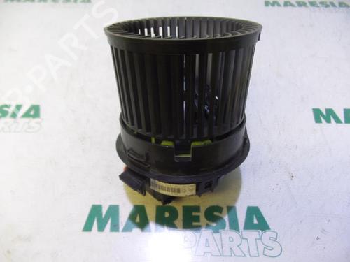Used Heater blower motor PEUGEOT 208 I (CA_, CC_) 1.4 HDi (68 hp) 31420407