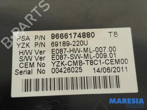 Instrument cluster PEUGEOT 3008 I MPV (0U_) 1.6 VTi | BP31421729C47 