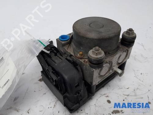 Used ABS pump FIAT PUNTO EVO (199_) 1.3 D Multijet (84 hp) 31516746