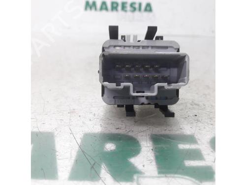 Switch RENAULT TWINGO II (CN0_) 1.5 dCi 90 | BP31477792I30