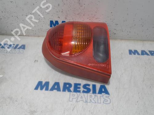 Used Right taillight RENAULT TWINGO I (C06_) 1.2 (C066, C068) (58 hp) 31514653