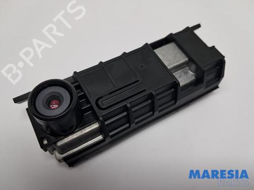 Camera RENAULT TWINGO III (BCM_, BCA_) 1.0 SCe 70 | BP31424812E14