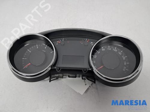 Used Instrument cluster PEUGEOT 3008 I MPV (0U_) 1.6 VTi (120 hp) 31521749