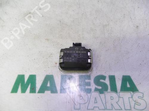 Used Electronic sensor PEUGEOT 5008 (0U_, 0E_) 2.0 HDi 150 / BlueHDi 150 (150 hp) 31508392