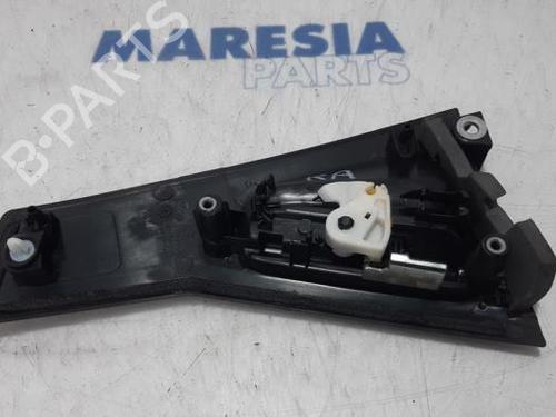 Used Rear right exterior door handle Rear right exterior door handle 31502430 31502430