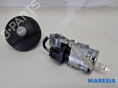 Clé de contact CITROËN C3 II (SC_) 1.2 VTi 82 (82 hp) 32012030