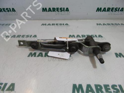 Used Front wipers mechanism PEUGEOT 407 SW (6E_, 6D_) 2.0 HDi 135 (136 hp) 31448248