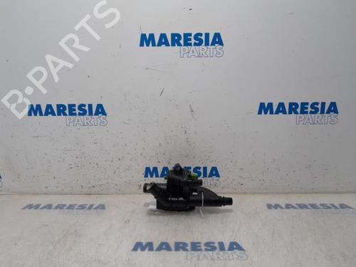 Used Thermostat housing PEUGEOT 3008 I MPV (0U_) 1.6 HDi (112 hp) 31483059