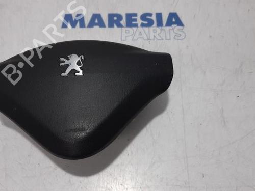 Used Driver airbag PEUGEOT 207 CC (WD_) 1.6 16V (120 hp) 31474323
