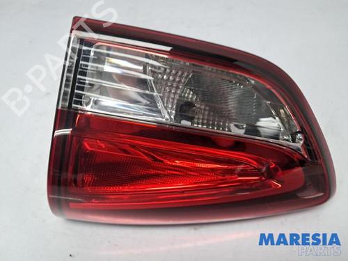 Used Right taillight RENAULT CLIO IV Grandtour (KH_) 0.9 TCe 90 (90 hp) 31413849