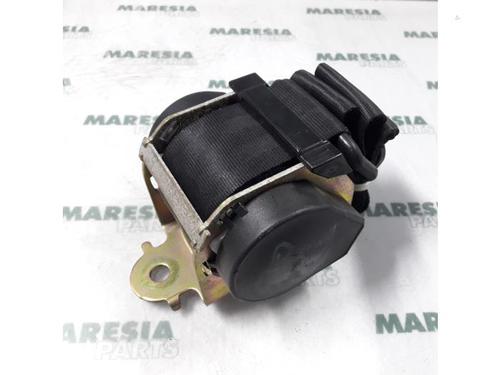 Used Rear right seatbelt PEUGEOT 607 (9D, 9U) 2.0 (136 hp) 31470422