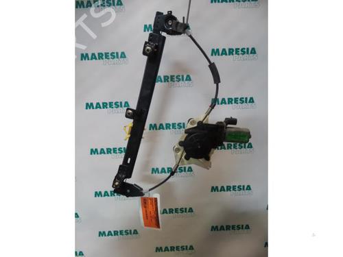 front-left-window-mechanism-alfa-romeo-156-932_-1997-1998-1999-2000-2001-2002-2003-2004-2005-31435367 main image
