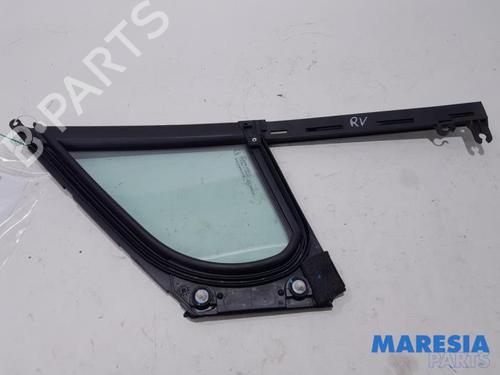 Front right quarter glass PEUGEOT 3008 I MPV (0U_) 1.6 THP | BP31531999C112