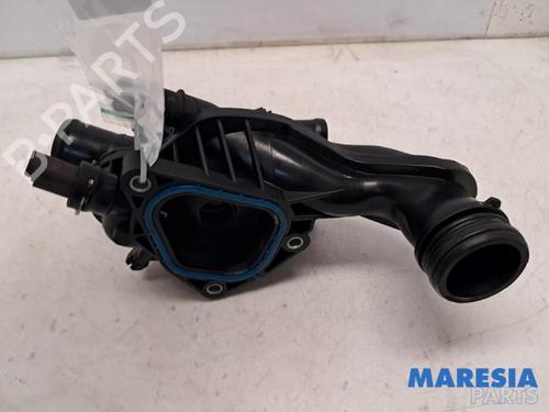 Used Thermostat housing PEUGEOT 5008 (0U_, 0E_) 1.6 16V (156 hp) 31468533