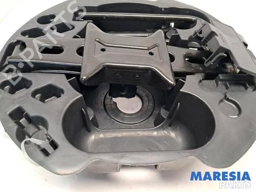 Other RENAULT TWINGO II (CN0_) 1.2 16V (CN0K, CN0V, CN0A) | BP31452862O1