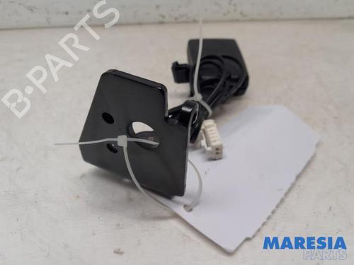 Used Seat buckle PEUGEOT 3008 I MPV (0U_) 1.6 VTi (120 hp) 31523336