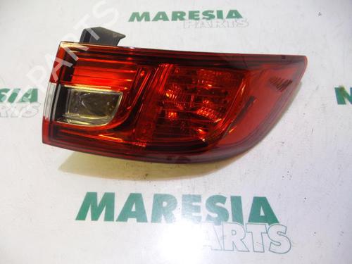 Used Right taillight Right taillight RENAULT CLIO IV (BH_) 0.9 TCe 90 (BHNF, BHMA, BHMH, BHJK, BHJR) (90 hp) 31527690 31527690