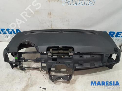 Used Dashboard Dashboard 38674294 38674294
