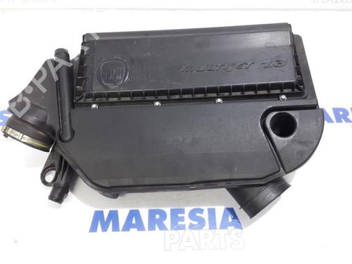 Used Air filter box FIAT PUNTO (199_) 1.3 D Multijet (80 hp) 31523335