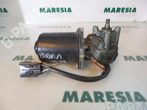 Used Front wiper motor Front wiper motor RENAULT TWINGO I (C06_) 1.2 (C063, C064) (55 hp) 31467710 31467710