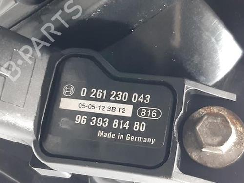 Injection rail PEUGEOT 307 CC (3B) 2.0 16V | BP31536246M98 - Image 3