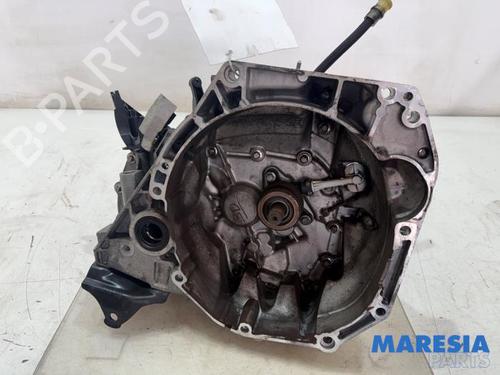 gearbox-renault-captur-i-j5_-h5_-2013-38090599 main image