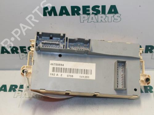 Fuse box FIAT STILO (192_) 1.6 16V (192_XB1A) | BP31400937E1