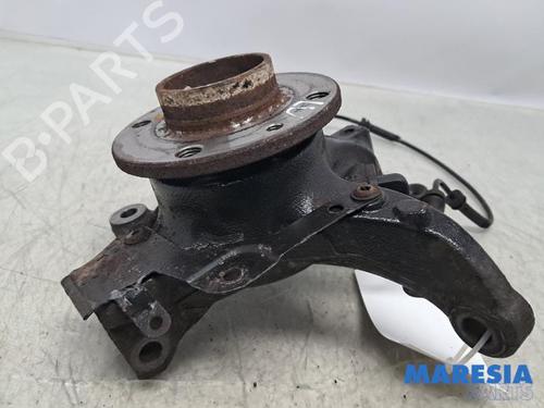 Left front steering knuckle RENAULT CAPTUR I (J5_, H5_) 1.2 TCe 120 | BP31816539M25