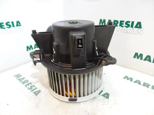 heater-blower-motor-fiat-punto-188_-1999-2000-2001-2002-2003-2004-2005-2006-2007-2008-2009-2010-2011-2012-31520322 main image