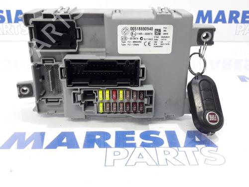 Used Fuse box FIAT PUNTO EVO (199_) 1.3 D Multijet (84 hp) 31515562