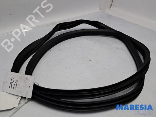 rubber-door-seal-alfa-romeo-giulietta-940_-2010-2011-2012-2013-2014-2015-2016-2017-2018-2019-2020-31432466 main image