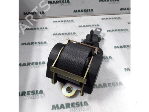rear-center-seatbelt-renault-scenic-ii-jm01_-2003-2004-2005-2006-2007-2008-2009-2010-31499610 main image