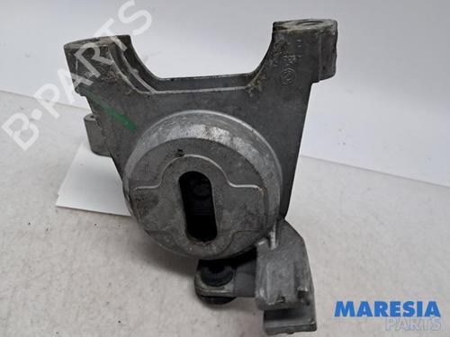 Used Gearbox mount Gearbox mount ALFA ROMEO GIULIETTA (940_) 1.4 TB (940FXB1A, 940FXB11) (170 hp) 34724148 34724148