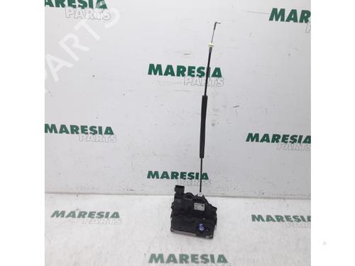 Used Electronic module FIAT PUNTO EVO (199_) 1.4 (199AXB1A) (77 hp) 31503613