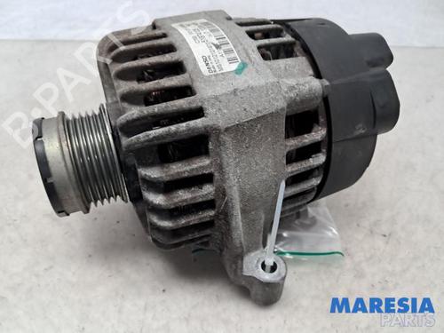 Used Alternator FIAT 500L (351_, 352_) 0.9 (199LYC1B) (105 hp) 31470800
