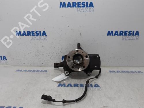 Used Left front steering knuckle OPEL VIVARO B Van (X82) 1.6 CDTI (05) (90 hp) 31437373
