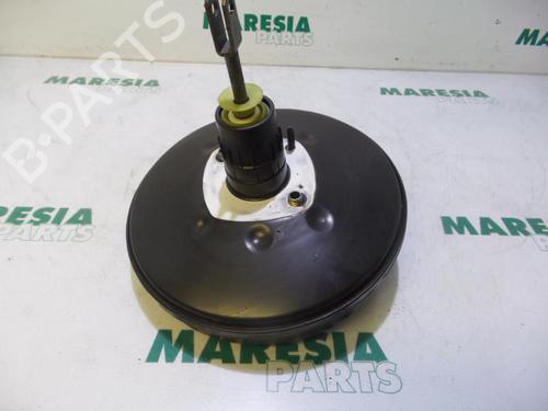 servo-brake-renault-scenic-ii-jm01_-2003-2004-2005-2006-2007-2008-2009-2010-31403607 main image