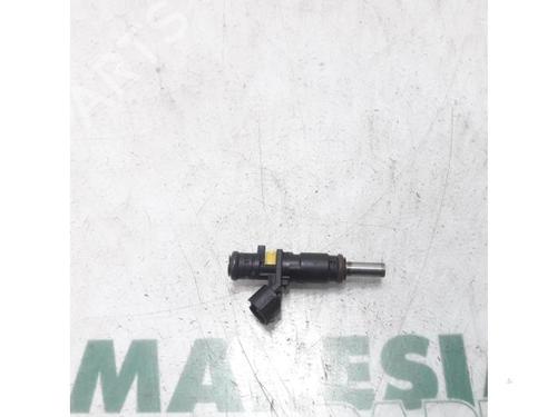Used Injector CITROËN C3 Picasso (SH_) 1.4 VTi 95 (SH8FSC, SH8FP0, SH8FP6) (95 hp) 31472610