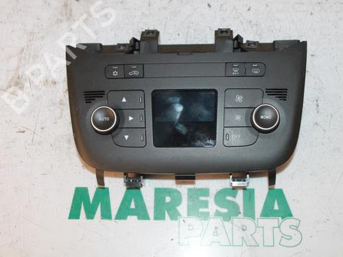 Used Climate control FIAT GRANDE PUNTO (199_) 1.3 D Multijet (84 hp) 31467317