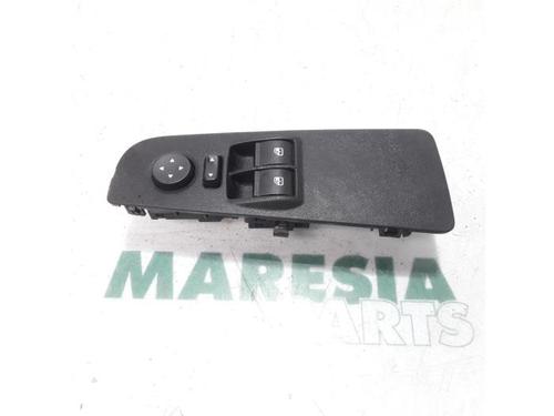 Used Switch FIAT GRANDE PUNTO (199_) 1.3 D Multijet (84 hp) 31492824