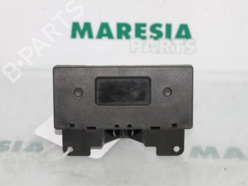 Used Electronic module PEUGEOT 206 Hatchback (2A/C) 1.6 i (89 hp) 31529190