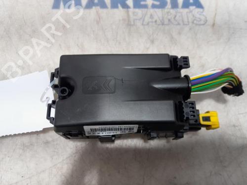 Used Fuse box CITROËN C4 SPACETOURER Van (3D_) PureTech 130 (131 hp) 31531299