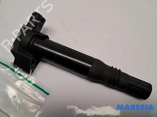 Used Ignition coil CITROËN C4 CACTUS 1.2 VTi 82 (82 hp) 31460302