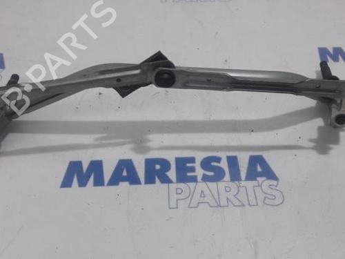 Used Front wipers mechanism PEUGEOT 208 I (CA_, CC_) 1.2 VTI 82 (82 hp) 31459194