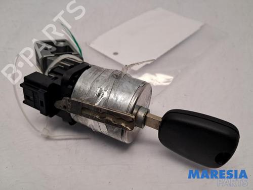 Used Ignition barrel PEUGEOT 207 (WA_, WC_) 1.4 16V (95 hp) 31529407